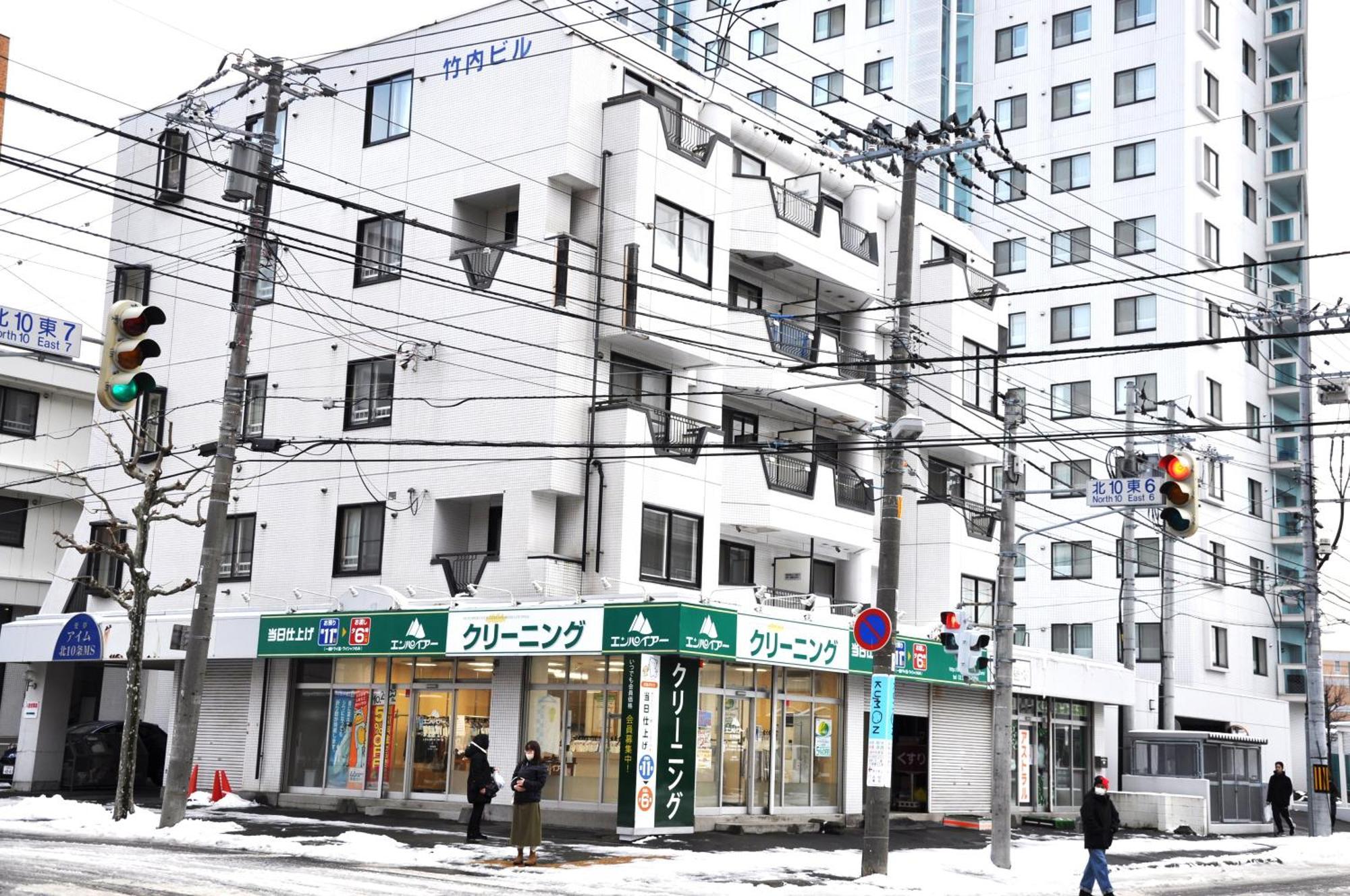 アイム北10条 Apartamento Sapporo Exterior foto