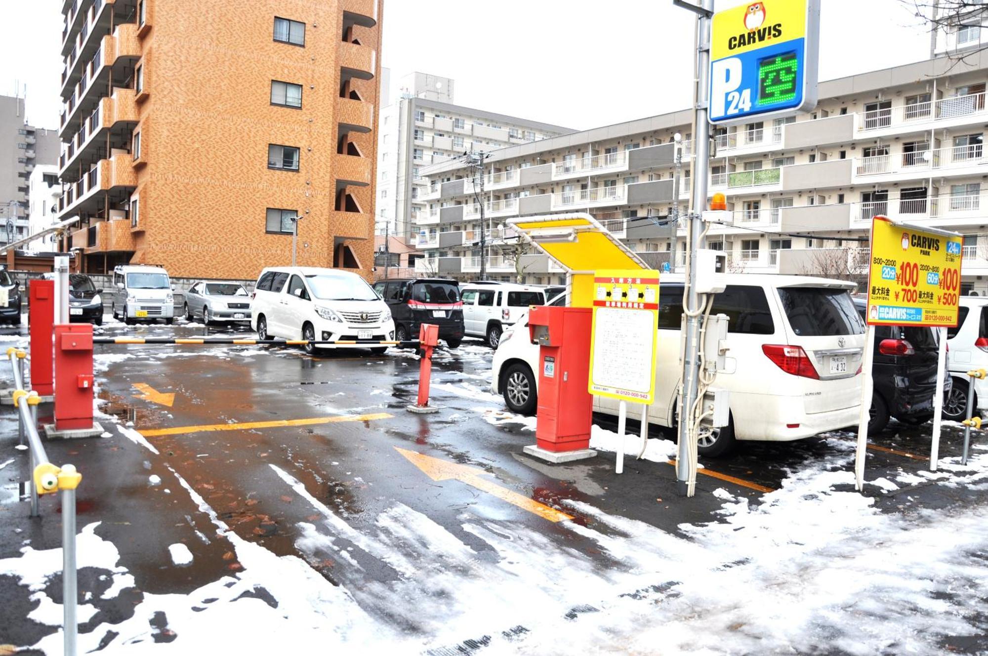 アイム北10条 Apartamento Sapporo Exterior foto
